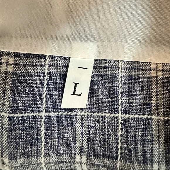 Grey Plaid Coquette, Preppy mini skirt w/ ruffle & 5 brass buttons size large. - Picture 7 of 8